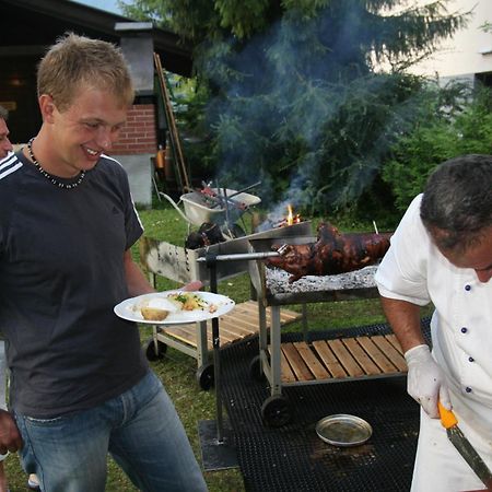 Landhotel Kreinerhof Mollbrucke 외부 사진